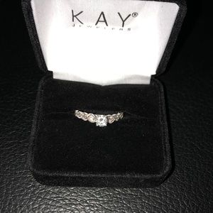 diamond engagement ring (Consider all offers)
